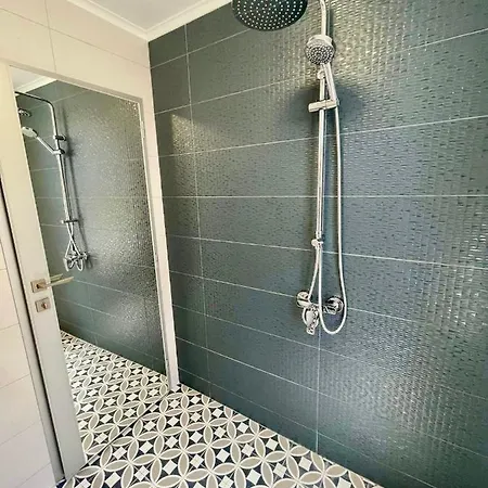 Apartament Chernomorets Apartment