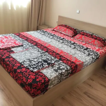 голям в затворен комплекс Apartamento *